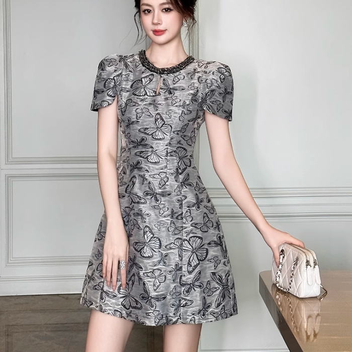 ビジネス☆ワンピース ノースリ 半袖 シフォン Aライン ひざ上 no brand（ノーブランド）の「花柄刺繍シフォンワンピース 半袖