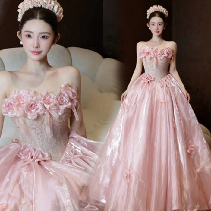 ANGEL カラードレス ベアトップ 花 フラワー レース リボン 背中 編み上げ Aライン ロングドレス ピンク ロング 無地 ドレス パーティードレス 20代 30代 40代 ウエディング 二次会 謝恩会 可愛い 華やか オシャレ エレガント フォーマル｜ＧＬＩＴＴＥＲ　ＤＲＥＳＳ