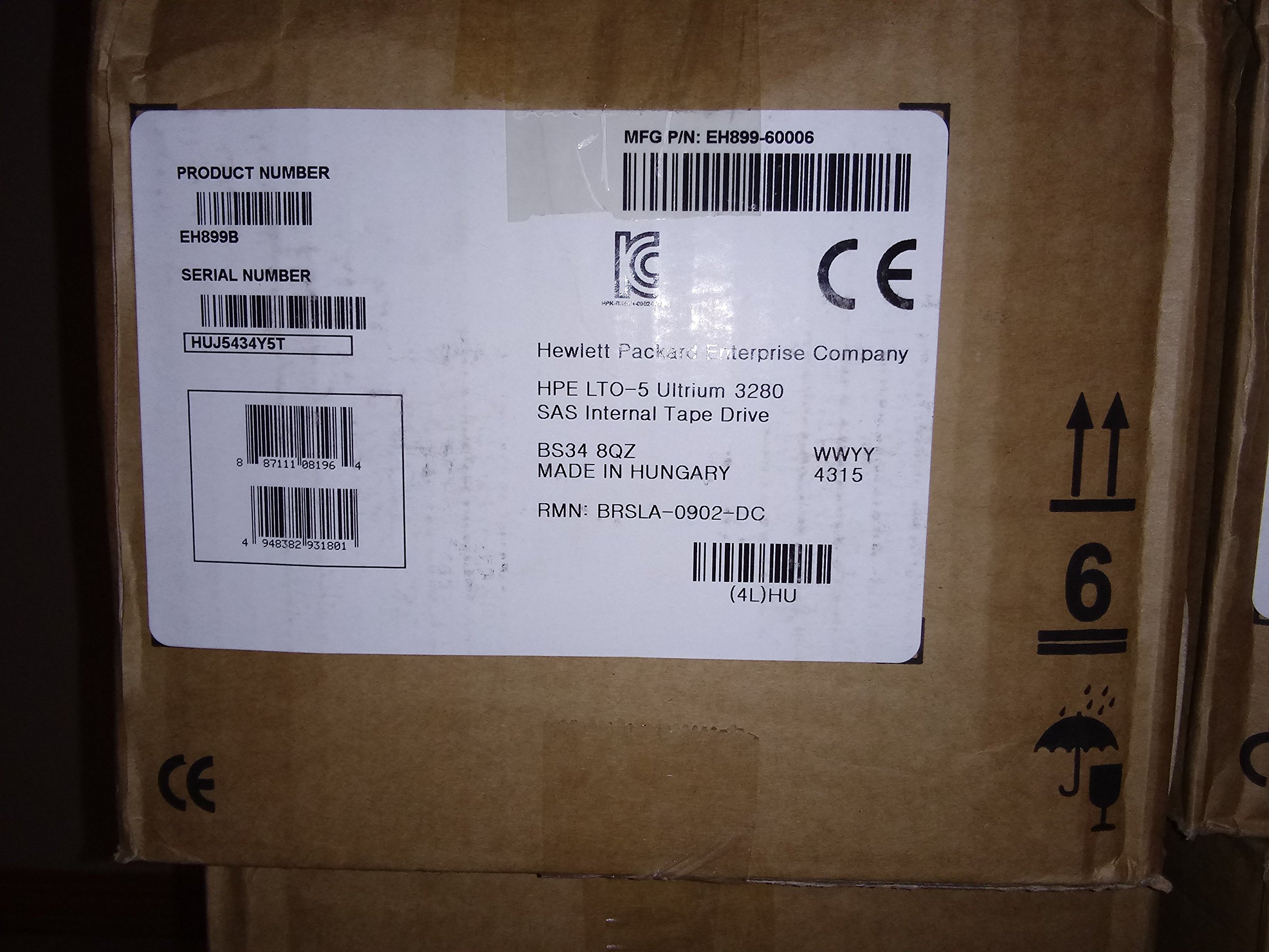 HP 693424 ? 001 ULTRIUM 3280 Lto - 5盛りだくさん高さLFF内部的SAS磁気テープ運転 ? 3tb締め付ける静電容量、1 結核症 /締め付ける移らす割り合いHR、一直線テープファイルシステム( ltfs )、AES 256ビットハードウエア規約化(オプションeh899b )