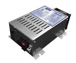 Iota DLSシリーズコンバータと充電器、55 Amp iq4