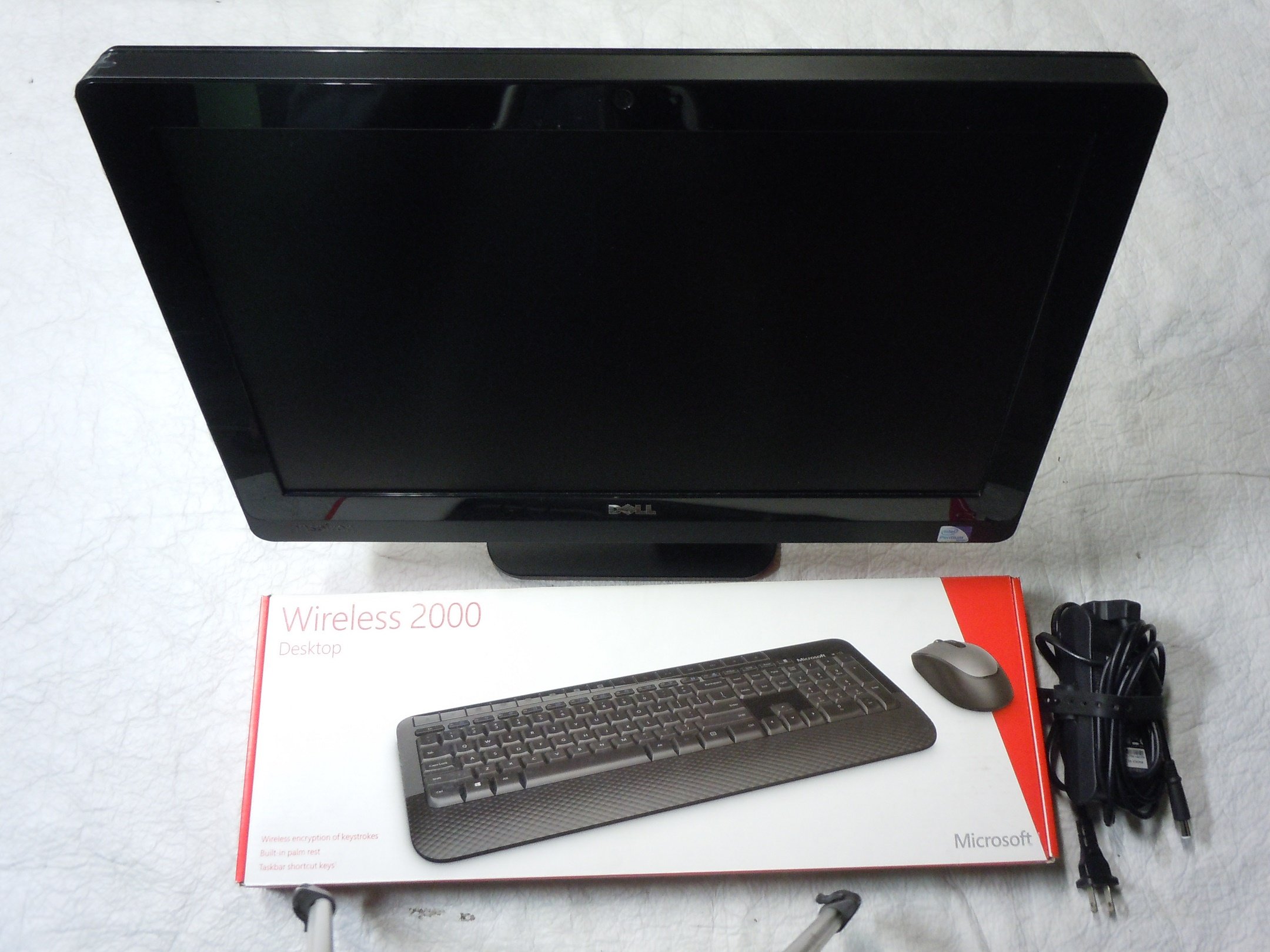Dell Inspiron One IO2020-3667BK 20インチ オールインワン コンピュータ インテル Pentium 2.5Ghz - 4GB メモリ - 1TB ハードドライブ 二層 DVD&plusmn;RW/CD-RW Windows 8｜global研究所 93,344円