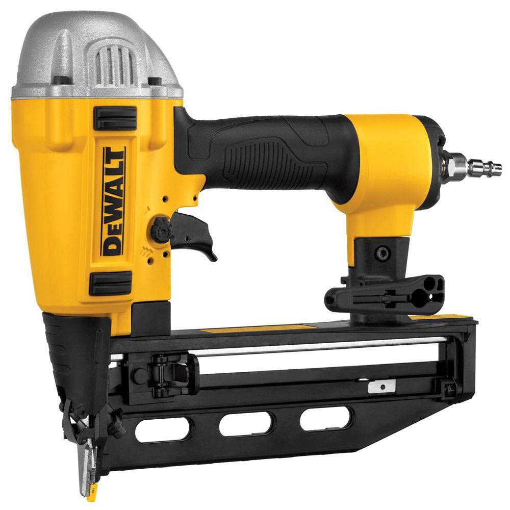 Dewalt DWFP71917R 精密ポイント 16ゲージ 2-1/2インチ フィニッシュネイラー (リニューアル品) 32,141円