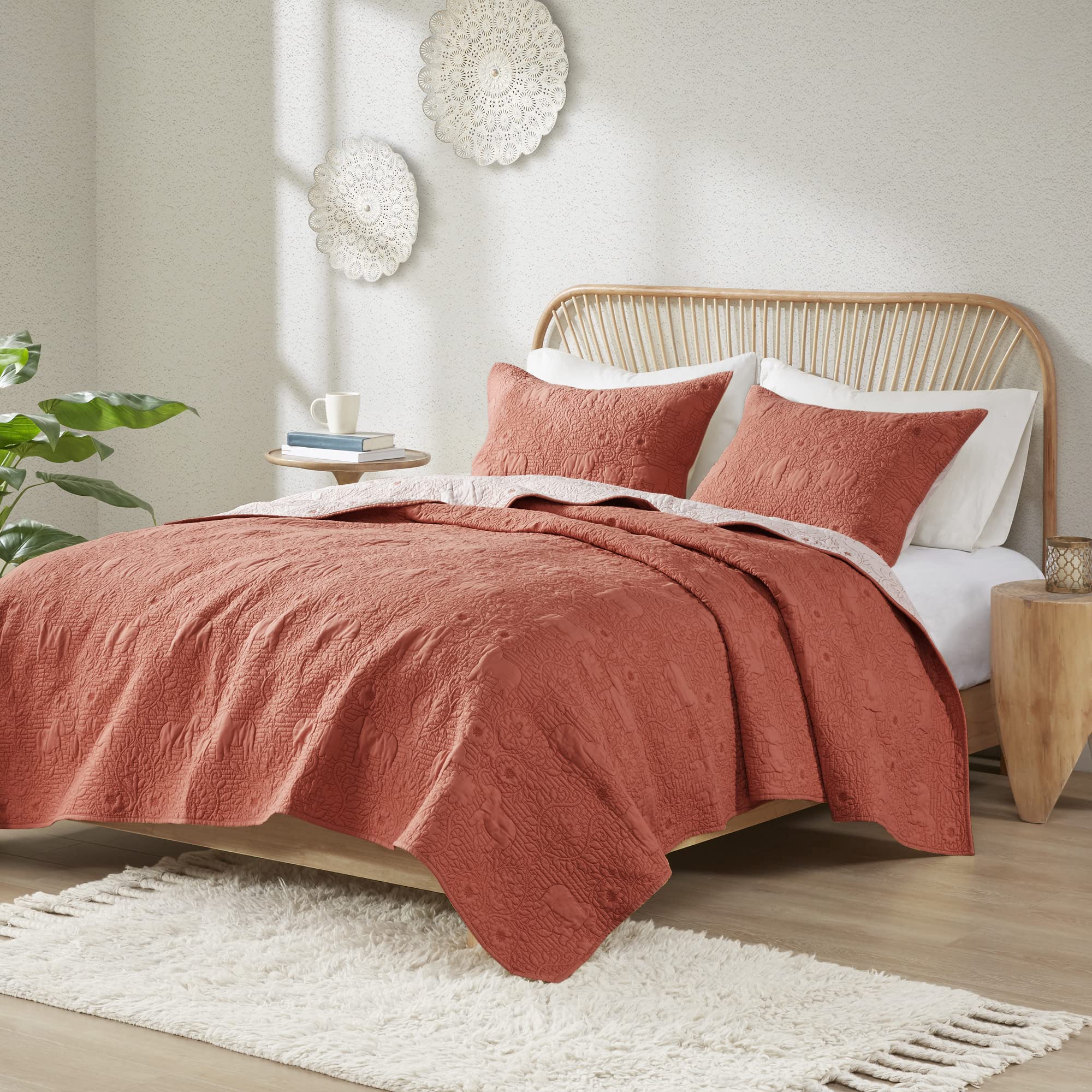 (King/Cal King Coral) - INKIVY Kandula 3 Piece Coverlet Mini Set Coral KingCal King
