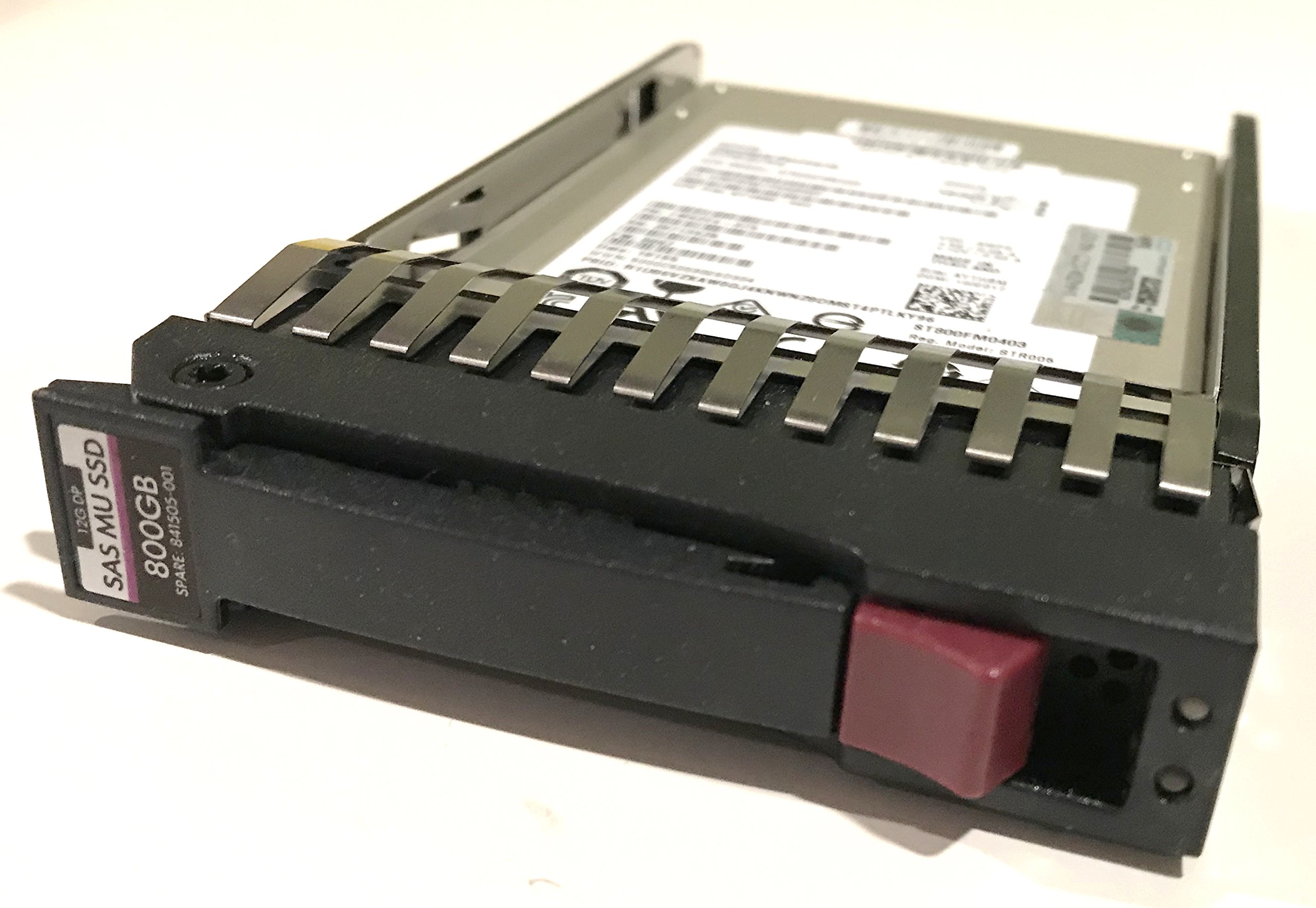 HP 841505-001 800GB SAS ソリッドステートドライブ (SSD) - 12Gbpsインターフェイス、2.5インチ小型フォームファクタ(SFF)、混合使用 (MU) - MSA製品用。