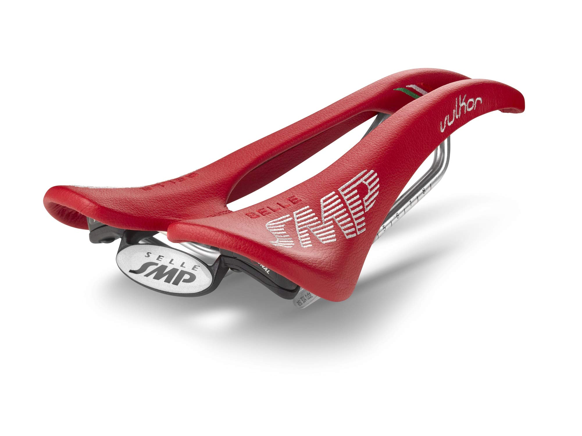 SELLE SMP(セラSMP) ブルコー 色合い サドル 赤いこと