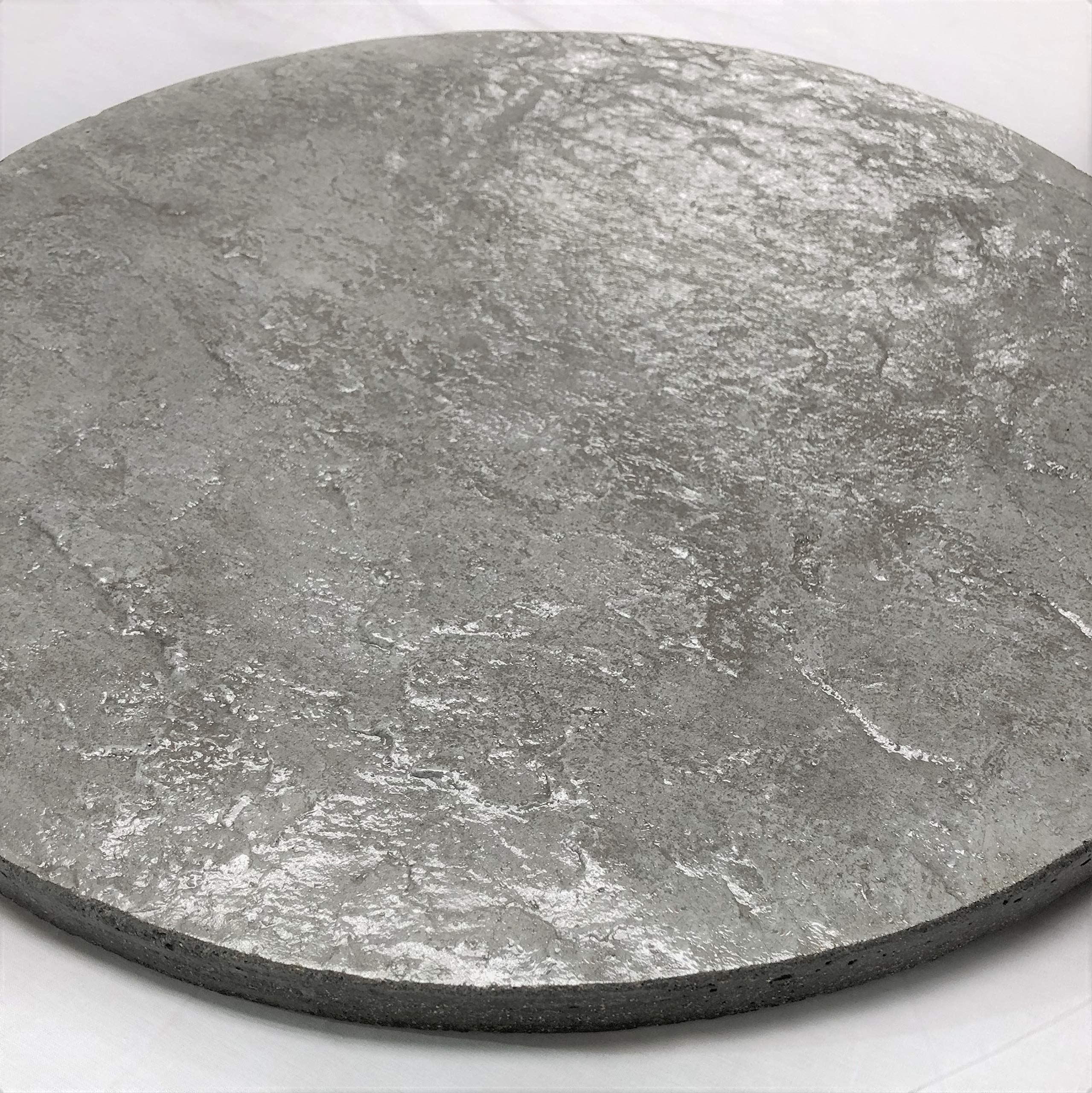Concrete Lazy Susan ユニークなスレートインプリントテクスチャ 手作り グレー ターンテーブル 360度回転 米国製 セメントレイジー・スーザン ホームデコ Concrete Resurrection｜global研究所