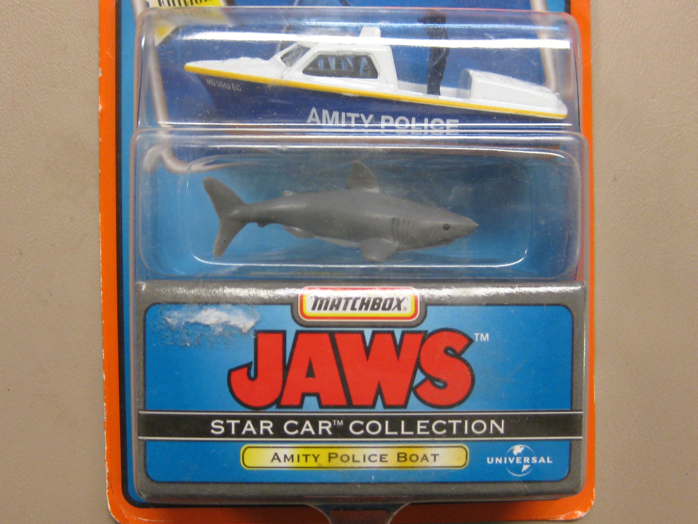 Matchbox Star Car Collection - Series 2 - Jaws (Movie) - Special Edition - Amity Police Boat w/shark replicas｜global研究所 29,260円