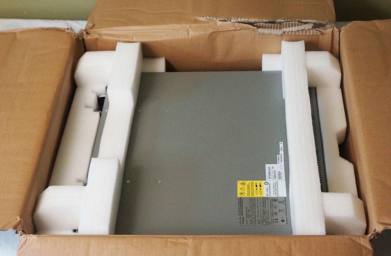 Cisco N2K-C2248TP-1GE N2K GE 2なおなお書き 1 FAN MOD 48X100/1000-T