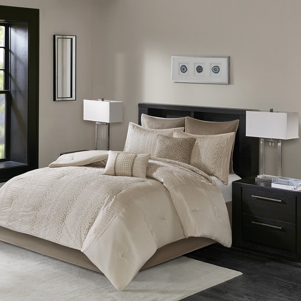 Madison Park Camelia 快適な掛け布団セット - 流行のデザイン オールシーズン 人工羽毛 高級寝具 お揃いの枕カバー付き 装飾枕 クイーン(90インチ x 90インチ) ナチュラル8点