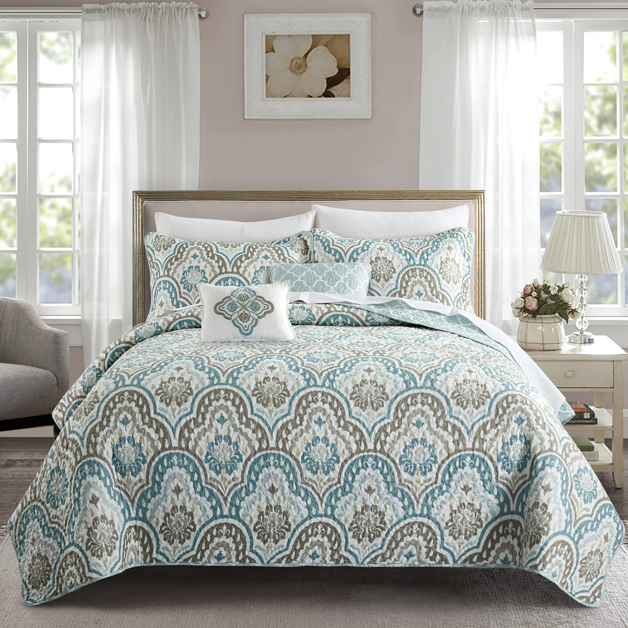 Serenta Tivoli Ikatひな型5 Piece Teal Aqua Printed Prewashed Quilted Coverlet臥榻覆いかぶせる夏キルト毛布with綿織物ポリエステルFilled刺しゅう枕仕掛ける、統治女王 Oversize - Floor Touching
