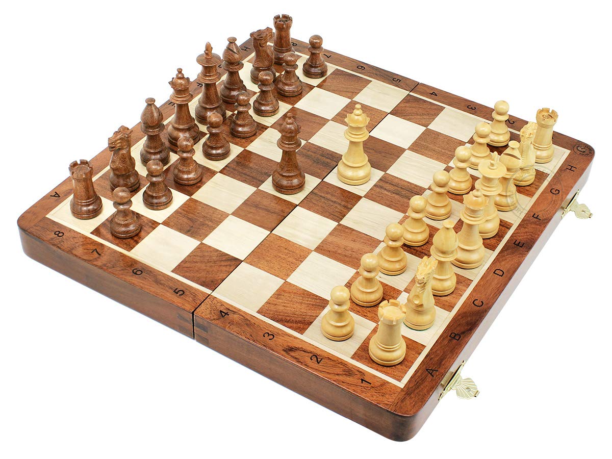 House of Chess - ビクトリア朝のスタントン ゴールデンアカシアウッドチェスセット - 14 x 14in 木製折りたたみチェスゲーム盤 代数学書きあらわす - 木製チェス天下太平 第一人者高さ3in + エクストラクイーン2枚