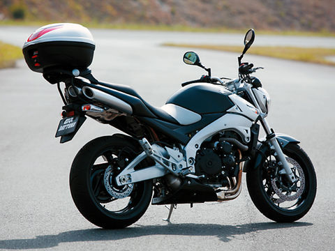 【DAYTONA(デイトナ)】 94043 GIVI SR116M スペシャルキャリア|GLOBAL MOTO