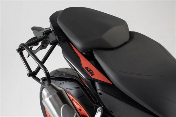 SW-MOTECH モーテック 【4538792115245】 HTA0418111001 (受注発注品)SLCサイドキャリア(右)