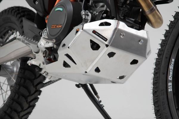 SW-MOTECH モーテック 【4538792154626】 MSS0494610000 (受注発注品)エンジンガード SIL