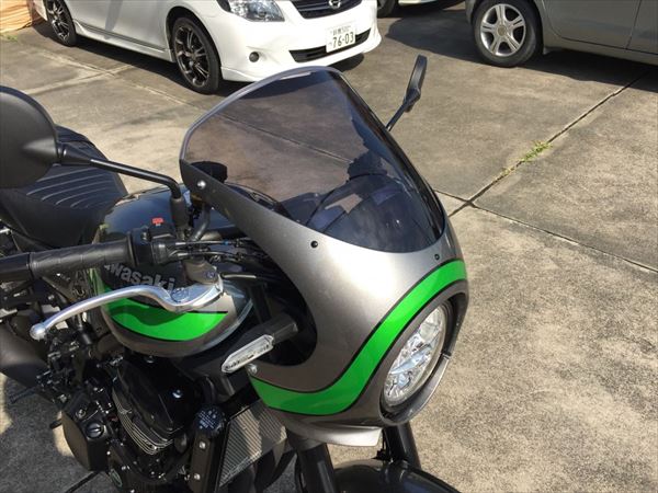 アクリポイント 【4580423291507】品番:160451 Kawasaki Z900RS CAFEスモークスクリーン外装　シールド風防｜GLOBAL MOTO