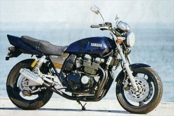 M-TEC中京 MRS-MUY40-05B ショート管 XJR400/R/R2/S BK後期型 ('01~