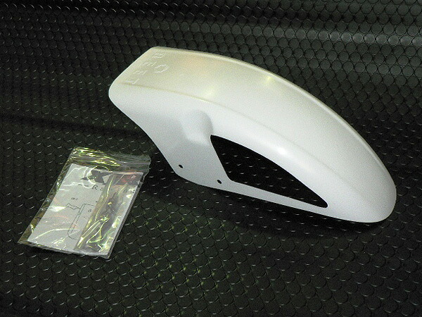 BEET(ビート) 【4582346454113】 レーシングフロントフェンダー シロゲル XJR400 93-97