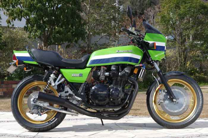 TOCE マフラー　Z1000 2010-2016 楽天市場】TOCEー Z1000 モデル 2010-2016 ブラック