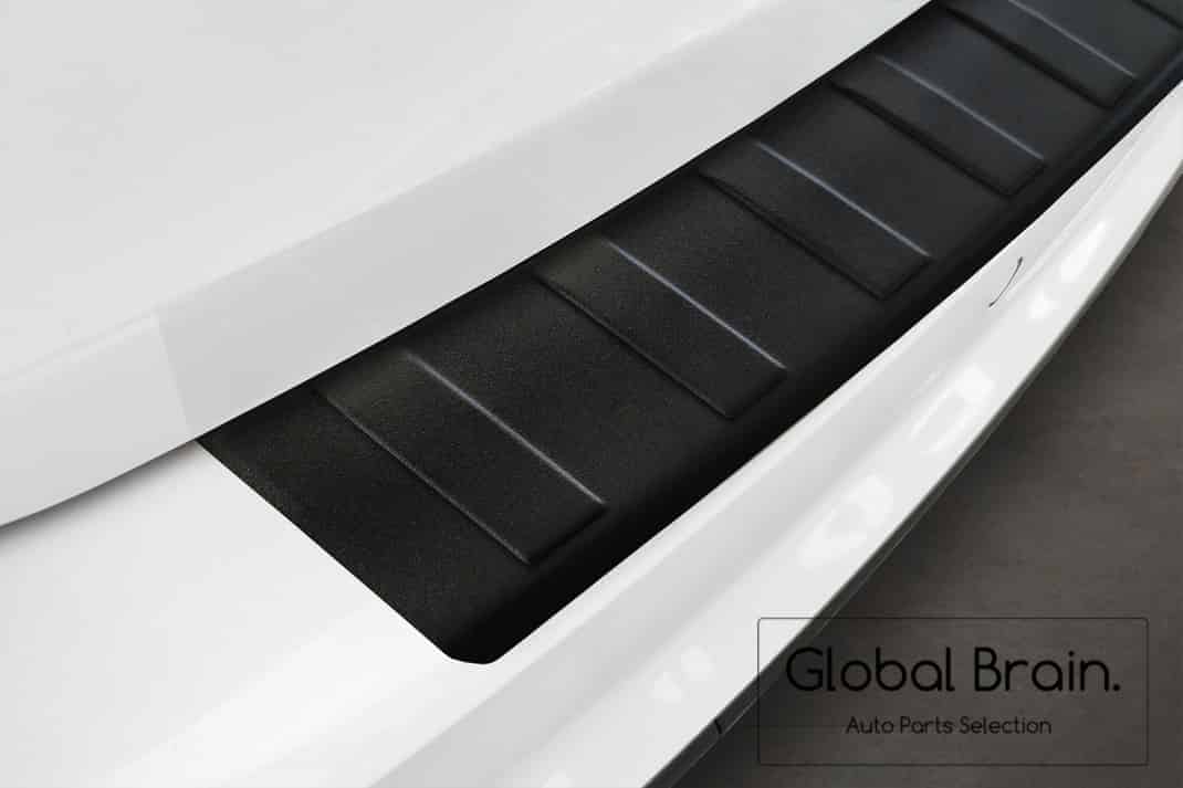 アウディ A4 B9 B9.5 アバント リア バンパー プロテクター ガード マットブラック / AUDI エアロ パーツ｜グローバルブレイン