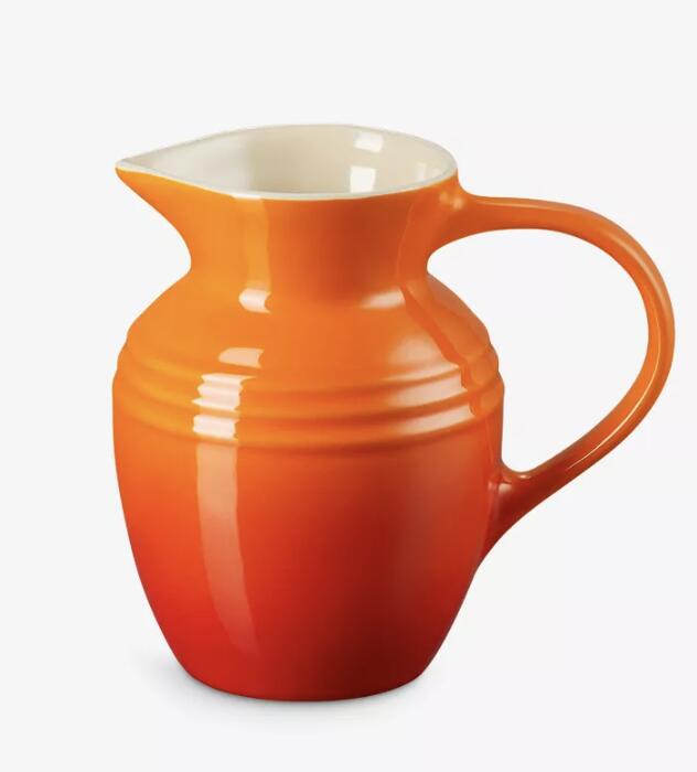 LE CREUSET ストーンウェアの小さな水差し 0.6L Stoneware small jug 0.6L VOLCANIC
