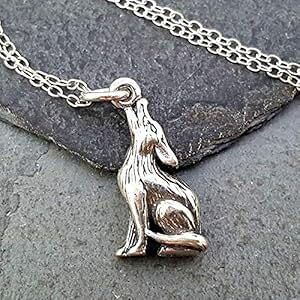 ハウリング コヨーテ 3D チャーム ネックレス - 925 スターリング シルバー、18 インチ EnCharmed Howling Coyote 3D Charm Necklace - 925 Sterling Silver, 18\