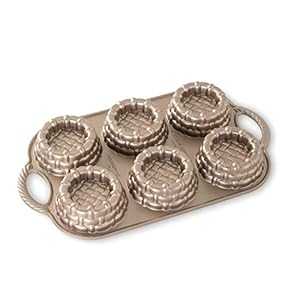 Nordic Ware Shortcake Baskets Cast Aluminum Cakelet, Six 1/2 Cup, Toffee