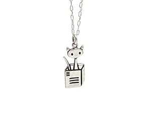 しろがね色 猫 はたご屋 ア ボックス席 首飾り、18 in スターリング チェーン店 Mark Poulin Workshop Silver Cat In A Box Necklace on 18\