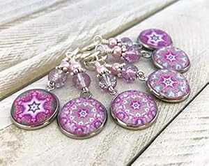 編み物やかぎ針編み用の万華鏡ステッチマーカー - 編み物をする人へのギフト Jill's Beaded Knit Bits Kaleidoscope Stitch Markers for Knitting or Crochet- Gift for Knitters