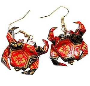 手作り折り紙カニイヤリング、レッドブラックゴールドカラー、星座蟹座誕生日幸運ギフト Dreamscape Studio Handcrafted Origami Paper Crab Earrings, Red Black Gold Color, Zodiac Cancer Birthday Good Luck Gift