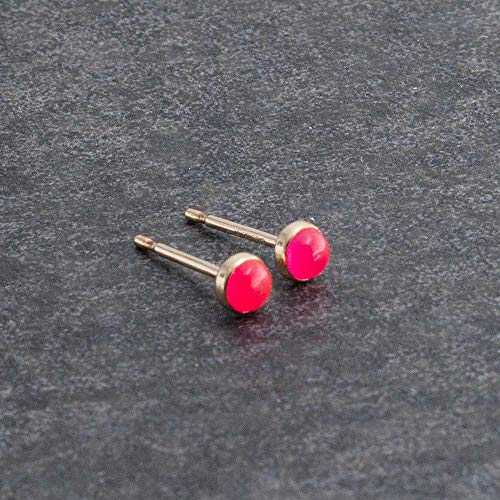 ピンク カルセドニー タイニー ストーン 3mm 14K ゴールドフィルド スタッド ピアス Fashion Art Jewelry Pink Chalcedony Tiny Stone 3mm with 14K Gold Filled Stud Earrings