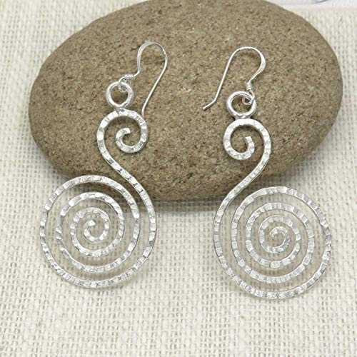 スターリングシルバー ハンドメイド ハンマーシャイニー ホワイト スパイラル イヤリング シルバー S 字スパイラル SilverShapes Sterling Silver Handmade Hammered Shinny White Spiral Earrings Silver S-Shape Spirals