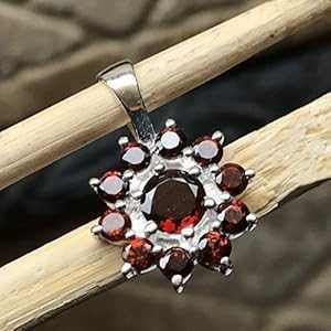 本物の 6ct ファイア ガーネット 925 ソリッド スターリング シルバー ペンダント 24mm Natural Rocks by Kala Genuine 6ct Fire Garnet 925 Solid Sterling Silver Pendant 24mm｜Glomarket