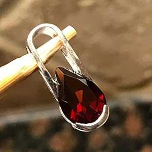 ナチュラル 2ct パイロープ ガーネット 925 ソリッド スターリング シルバー ペンダント 20mm Natural Rocks by Kala Natural 2ct Pyrope Garnet 925 Solid Sterling Silver Pendant 20mm 18,059円