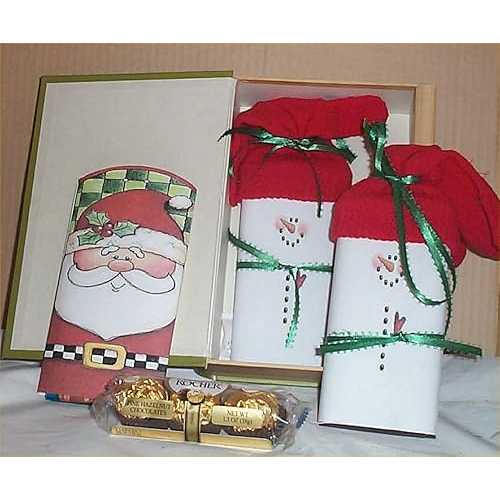 サンタ 本を隠す ギフト バスケット チョコレート愛好家 キャンディー 赤い手袋 ユニークなギフト Handcrafted Santa Hide a Book Gift Basket Chocolate Lovers Candy Red Gloves Unique Gift