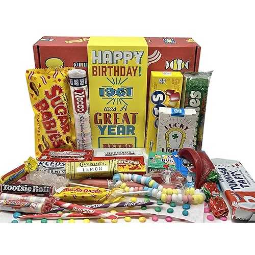 RETRO CANDY YUM ~ 1961 65th Birthday Gift Box Nostalgic Candy Mix from Childhood for 65 Year Old Woman or Man Born 1961 Jr｜Glomarket 9,088円