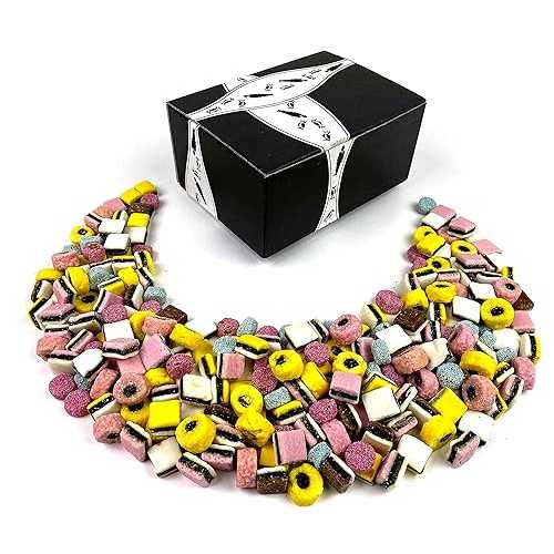 Cuckoo Luckoo Licorice Allsorts、ブラックタイボックスに入った 3 ポンドバッグ Black Tie Mercantile Cuckoo Luckoo Licorice Allsorts, 3 lb Bag in a BlackTie Box
