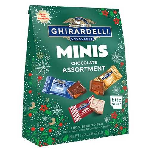 ギラデリ チョコレート ミニ ホリデー アソート XL Ghirardelli Holiday Mini's Chocolate Assortment 12.2 Ounce - Milk Chocolate Caramel, Peppermint Bark and Dark Chocolate Sea Salt Caramel