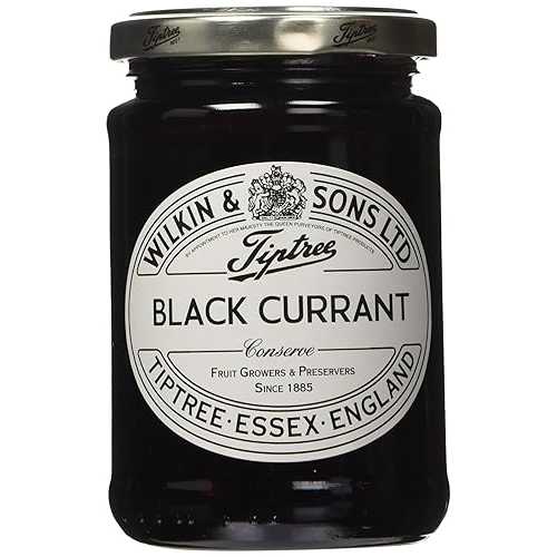 ウィルキン&サン ティプトリー ジャムズ ブラックカラント 12オンス (2個パック) Wilkin & Son Tiptree Jams Blackcurrant 12oz (Pack of 2)