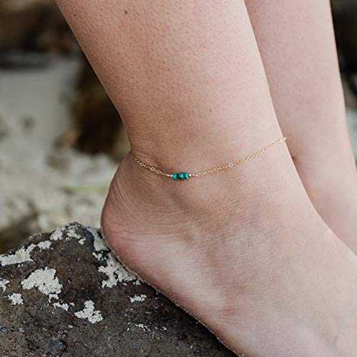 14K ゴールドフィルドの可憐なエメラルド アンクレット - 本物の宝石 Luna Tide Dainty Emerald Anklet in 14K Gold Fill - Genuine Gemstone