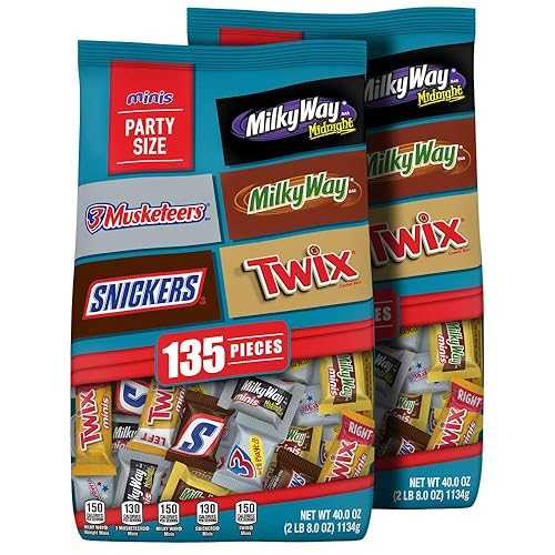 M\u0026M\u0027s SNICKERS, TWIX, MILKY WAY \u0026 3 MUSKETEERS Variety Pack Fun Size Variety Pack Milk Chocolate \u0026 Dark Chocolate Candy Bars Assortment, 40 薬局衡オンス 135 Piece Bag