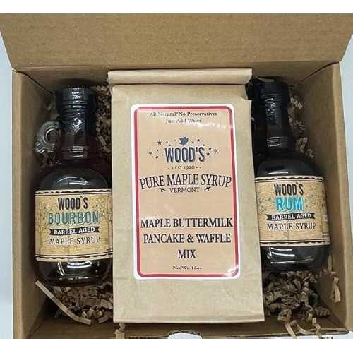 Wood\u0027s Gift Box - Bourbon and Rum Barrel Aged Maple Syrup and Pancake Mix (Maple Syrup Gift Box)