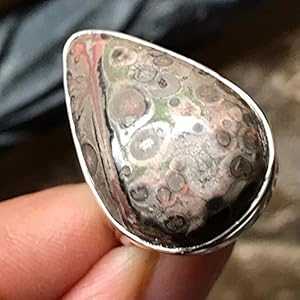 ナチュラル ヒョウ スキン ジャスパー 925 ソリッド スターリング シルバー ソリティア ペア リング 5.5 Natural Rocks by Kala Natural Leopard Skin Jasper 925 Solid Sterling Silver Solitaire Pear Ring 5.5