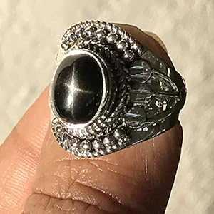 本物のブラック スター ダイオプサイド 925 ソリッド スターリング シルバー リング サイズ 5.5、7.5、7.75 Natural Rocks by Kala Genuine Black Star Diopside 925 Solid Sterling Silver Ring Size 5.5, 7.5, 7.75