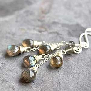 ラブラドライト イヤリング カスケード ジェムストーン スターリング シルバー グレー ダングル ブリオレット Aerides Designs Labradorite Earrings Cascade Gemstone Sterling Silver Gray Dangle Briolettes