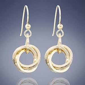 ラウンド 14K イエローゴールドフィルド ラブノット ダングル イヤリング ミニマリスト ジュエリー ギフトアイデア 女性用 ユニークな幾何学模様のドロップイヤリング 結婚式やブライドメイドに Tahmi Round 14K Yellow Gold-filled Love Knot Dangle Ea
