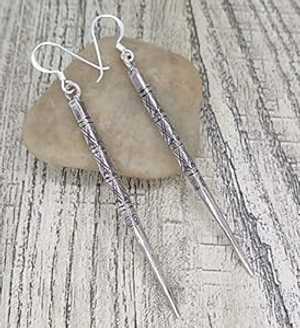 スターリングシルバーの太い針スパイクロングダングルイヤリング、手作りのヤマアラシのとげイヤリング SilverShapes Sterling Silver Thick Needle Spike Long Dangle Earrings, Handmade porcupine Thorn Earrings｜Glomarket