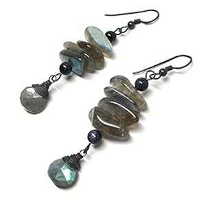 ラブラドライト 10x10mm ブリオレットとラージ チップ ワイヤーラップ スターリング シルバー イヤリング カスタム Meredithbead Labradorite 10x10mm Briolette and Large Chips Wire-Wrapped Sterling Silver Earrings Custom