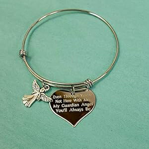 ガーディアンエンジェル チャームブレスレット メモリアジュエリー Iheartpersonalized Guardian Angel Charm Bracelet Memoria Jewelry 7,746円