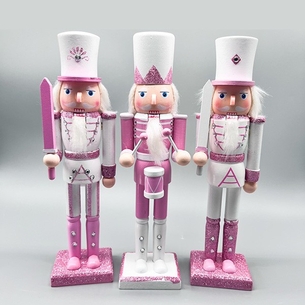 くるみ割り人形 インテリア雑貨 置物 飾り物 楽天市場】くるみ割り人形 置物 雑貨 木製品 くるみ割り人形