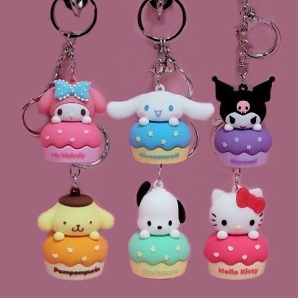 キティ　ストラップ　まとめて　幼稚園　金沢　ワッフル　ラウンドワン 2025年最新】ラウンドワン キティ ストラップの人気アイテム - メルカリ